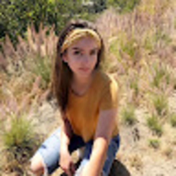 Meet your Posher, Haley - Picture 1 of 1
